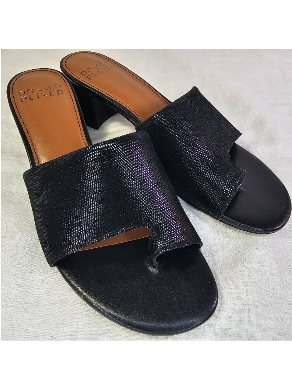 Donald Pliner Naia 1.75” Block Heel Shimmer Leather Slide Sandals 8.5 Black